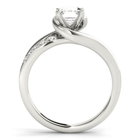 Santa Fe Emerald Cut Lab-Grown Diamond Ring - Detail View - Vowmira lab-grown diamond jewelry
