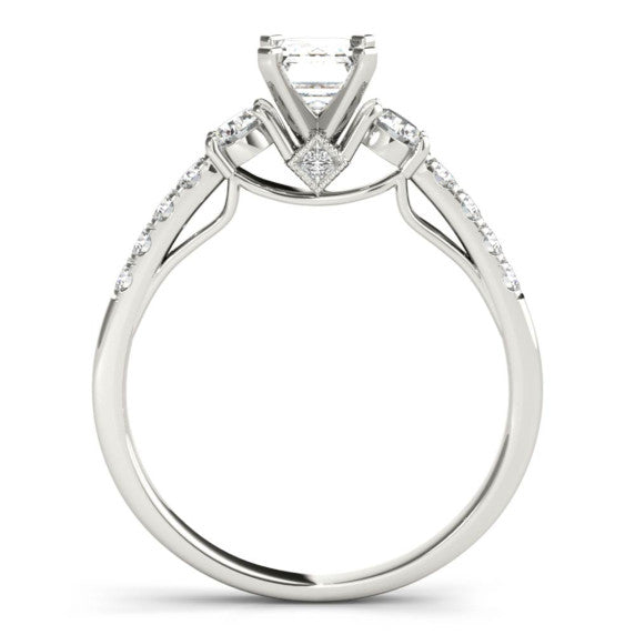 Epaulette Emerald Cut Lab-Grown Diamond Ring - Detail View - Vowmira lab-grown diamond jewelry