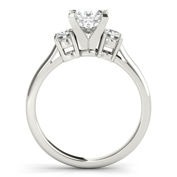 Bettina Princess Cut Lab-Grown Diamond Ring - Detail View - Vowmira lab-grown diamond jewelry