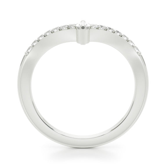 Amina Lab-Grown Diamond Band - Detail View - Vowmira lab-grown diamond jewelry