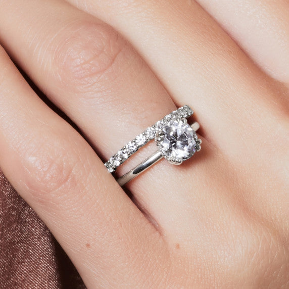 Persephone Lab-Grown Diamond Band - Detail View - Vowmira lab-grown diamond jewelry