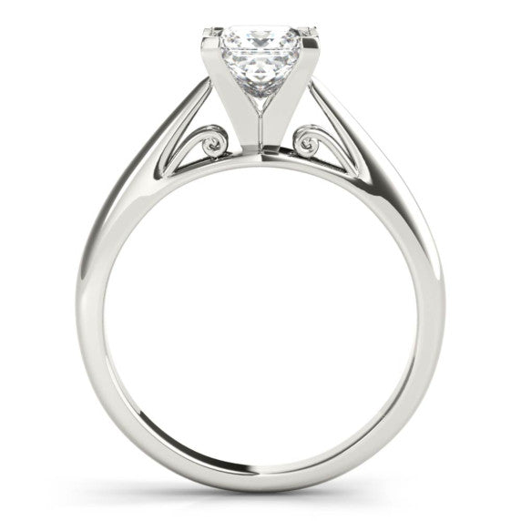 Notre Dame Princess Cut Lab-Grown Diamond Ring - Detail View - Vowmira lab-grown diamond jewelry