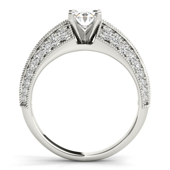 Aspen Oval Lab-Grown Diamond Ring - Detail View - Vowmira lab-grown diamond jewelry
