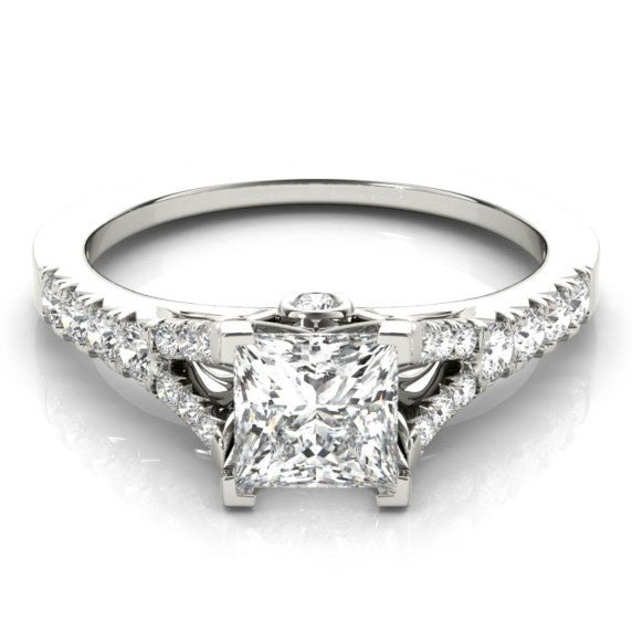 Vienna Princess Cut Lab-Grown Diamond Ring - Main View - Vowmira lab-grown diamond jewelry