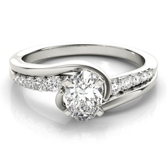 Santa Fe Oval Lab-Grown Diamond Ring - Main View - Vowmira lab-grown diamond jewelry