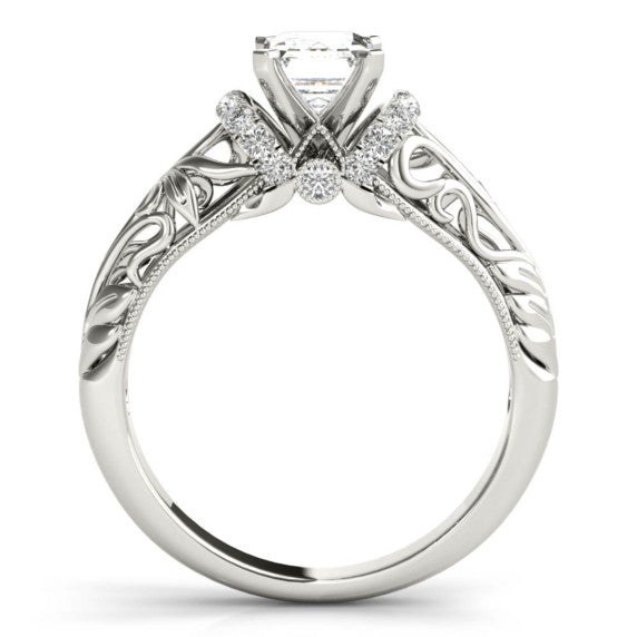 Milano Emerald Cut Lab-Grown Diamond Ring - Detail View - Vowmira lab-grown diamond jewelry