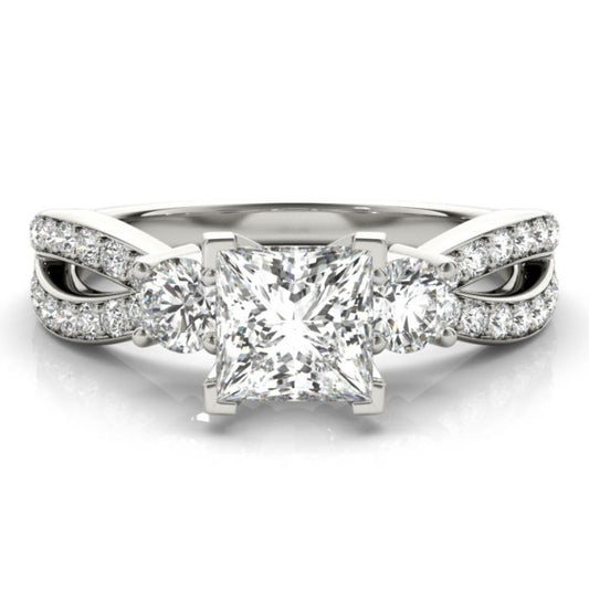 Riga Princess Cut Lab-Grown Diamond Ring - Main View - Vowmira lab-grown diamond jewelry