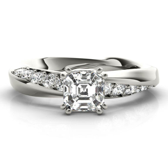 Sirena Lab-Grown Diamond Ring - Main View