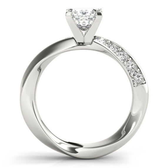 Sirena Princess Cut Lab-Grown Diamond Ring - Detail View - Vowmira lab-grown diamond jewelry
