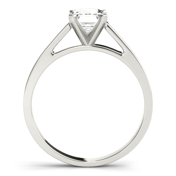 Colonial Emerald Cut Lab-Grown Diamond Ring - Detail View - Vowmira lab-grown diamond jewelry