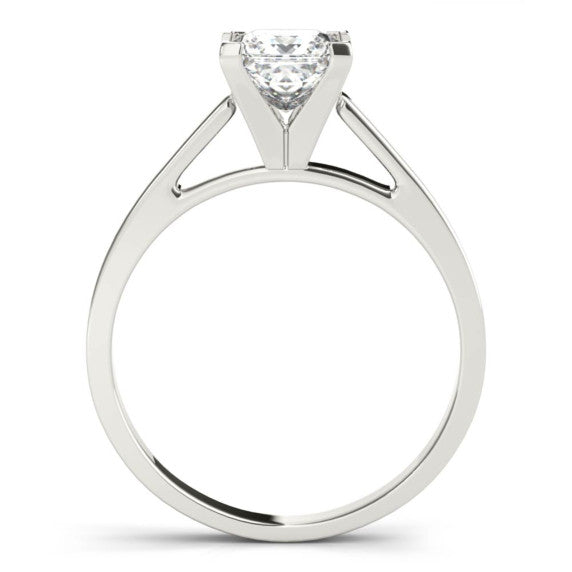 Colonial Princess Cut Lab-Grown Diamond Ring - Detail View - Vowmira lab-grown diamond jewelry