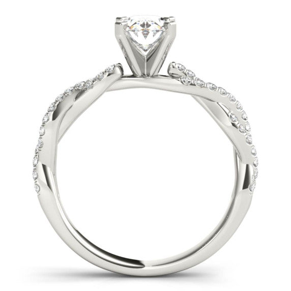 Eugenie Oval Lab-Grown Diamond Ring - Detail View - Vowmira lab-grown diamond jewelry