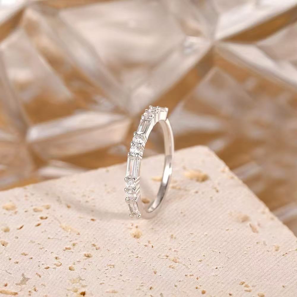 Emerald Oval Shared Prong Lab-Grown Diamond Ring Enhancer - Side View - Vowmira lab-grown diamond jewelry