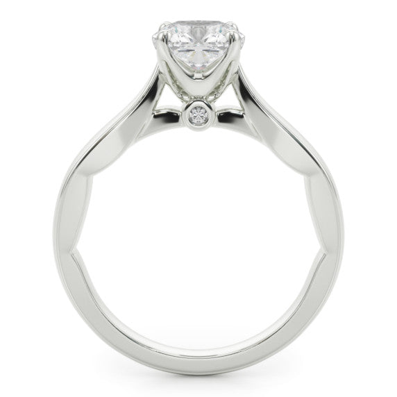 Della Lab-Grown Diamond Ring - Detail View