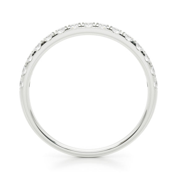 Fiona Lab-Grown Diamond Band - Detail View - Vowmira lab-grown diamond jewelry