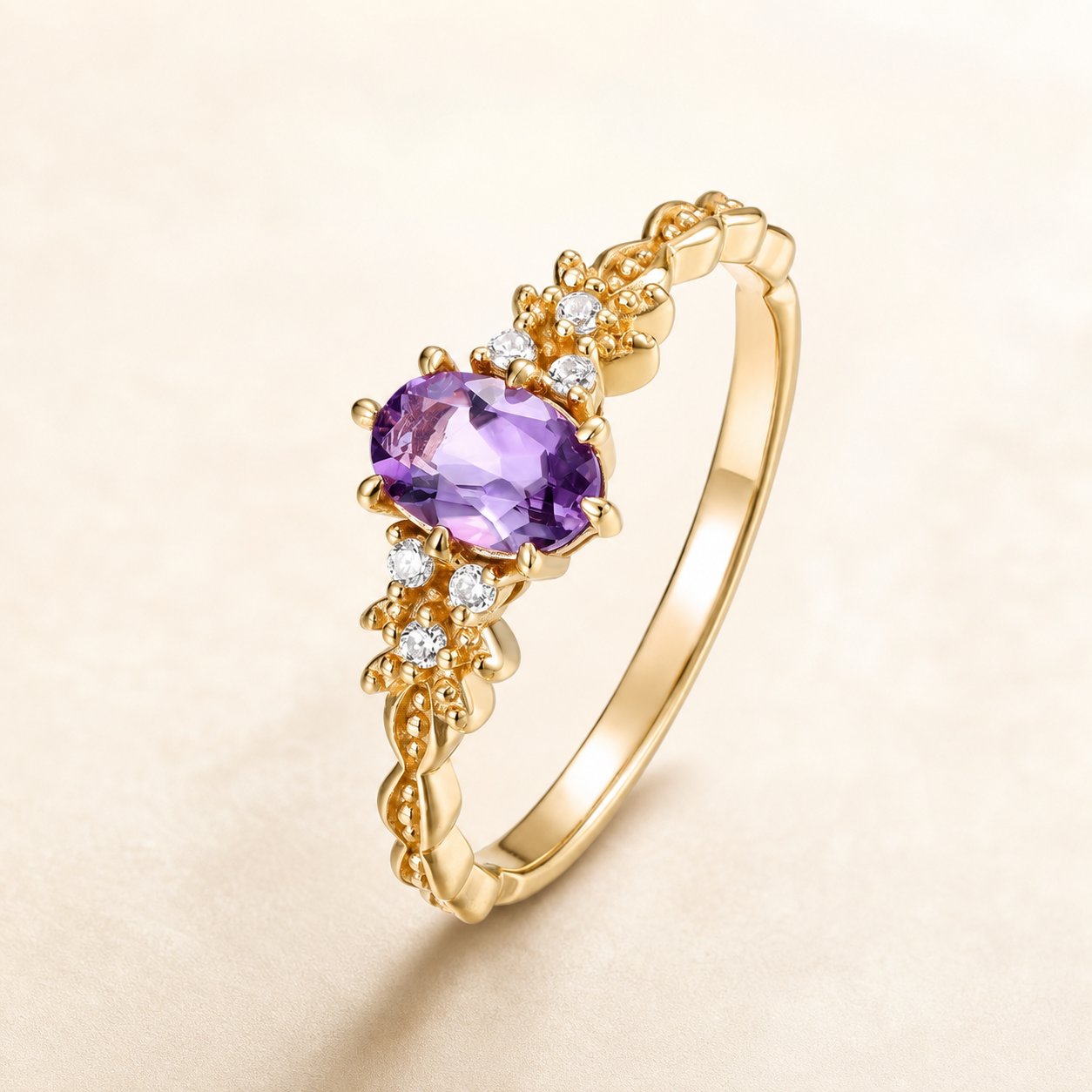 Vowmira oval amethyst vintage ring, hero view