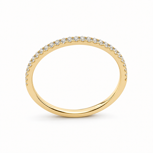Vowmira Paige 33-stone round French-pavé men's wedding band, upright view