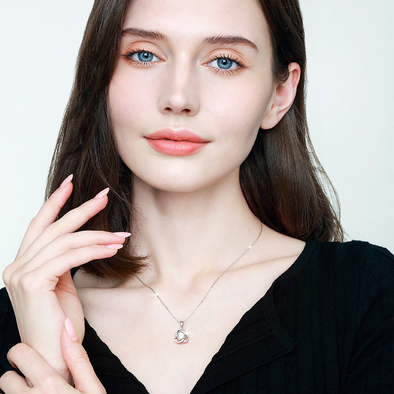 "Clover" Lab-Grown Diamond Pendant Necklace - Side View - Vowmira lab-grown diamond jewelry