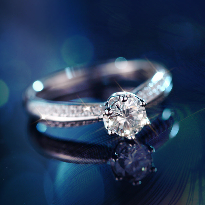 Half of My Kingdom 1 Carat Lab-Grown Diamond Halo Ring - 925 Sterling Silver - Close-up View - Vowmira lab-grown diamond jewelry