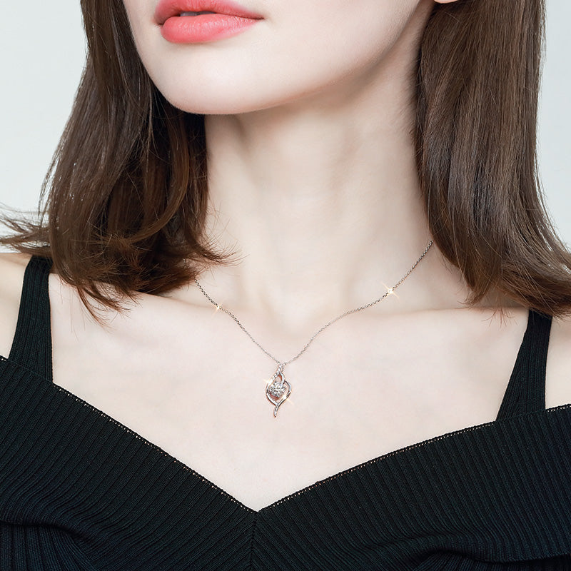 The Prettiest Necklace 1 Carat Lab-Grown Diamond Pendant Necklace For Women - Close-up View - Vowmira lab-grown diamond jewelry